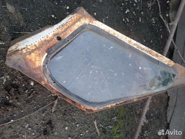 Стекло на трактор
