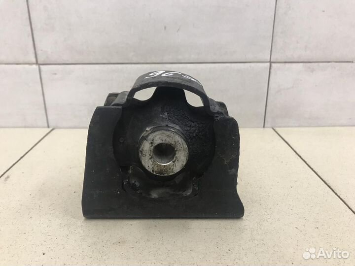 Опора двигателя передняя Corolla E15 2006-2013
