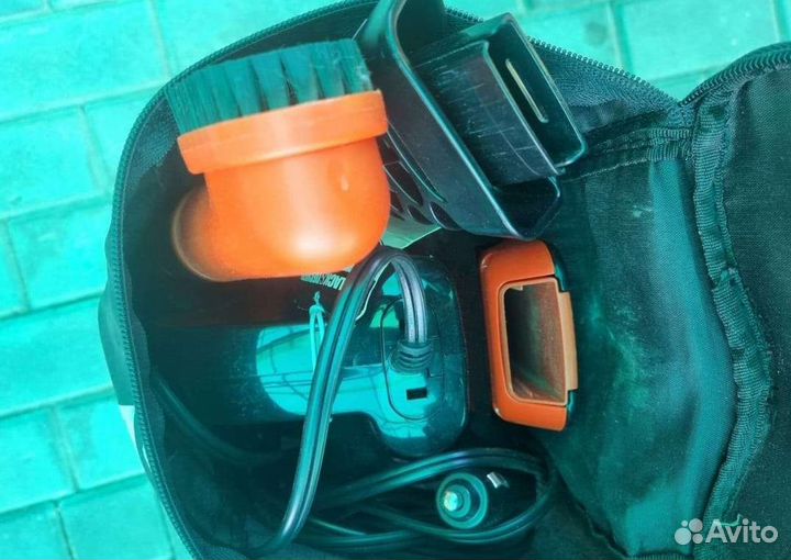 Автомобильный пылесос black decker