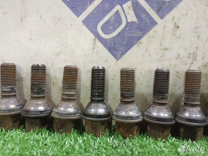 Болты колесные Bmw X5 кроссовер 3.0 M54 2001