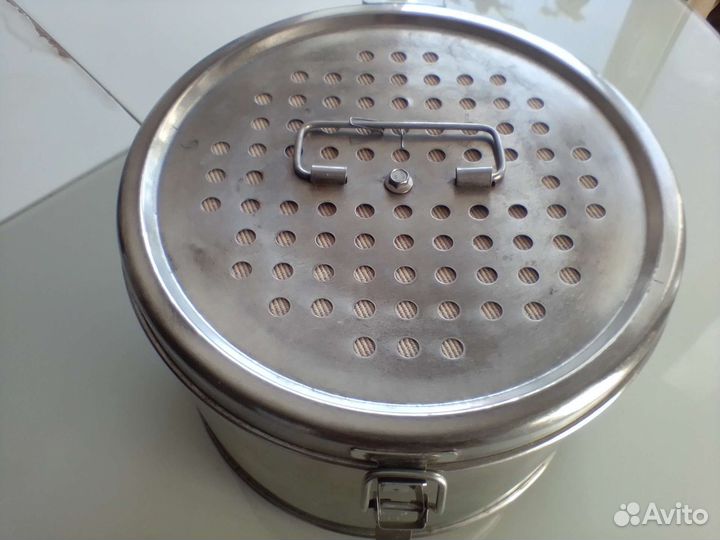 Медицинская бикса высота 14, диаметр 21