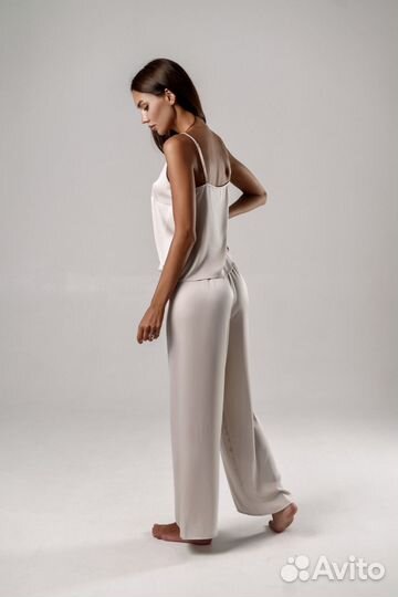 Пижамы, халаты, домашняя одежда