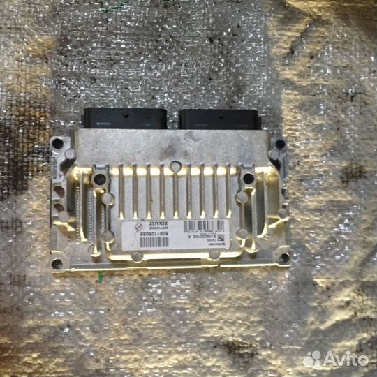 Блок управления АКПП renault nissan 8201105639