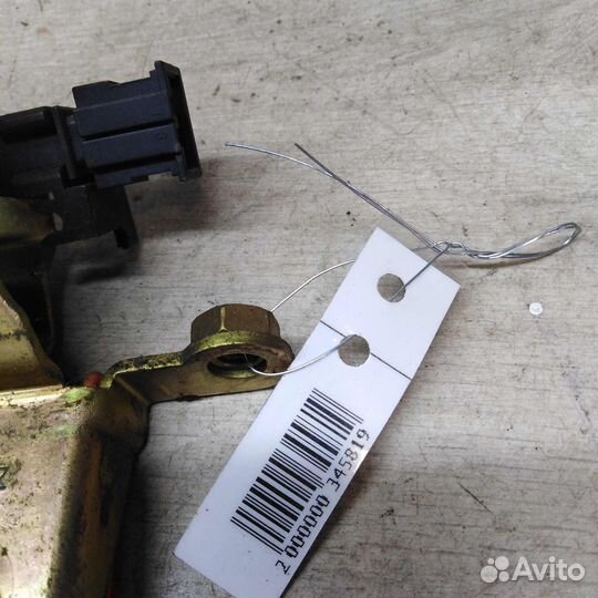 Замок багажника Skoda Octavia Tour до рест