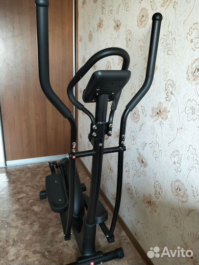 Эллиптический тренажер