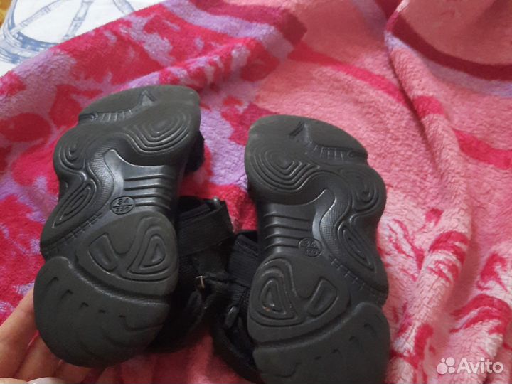 Босоножки для мальчика