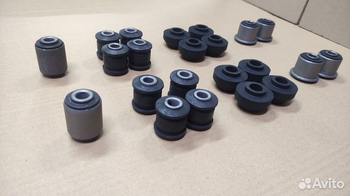 Сайлентблоки задней подвески Полный комплект