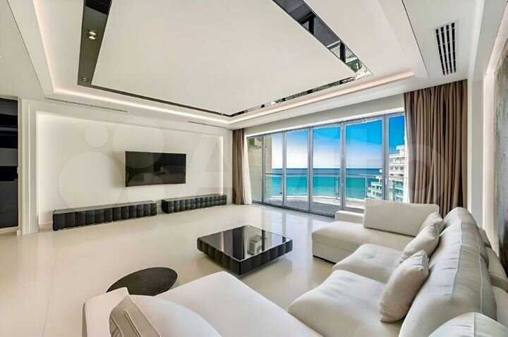 2-к. апартаменты, 90 м², 21/23 эт.