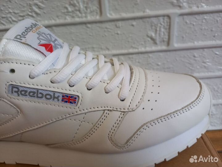 Кроссовки reebok classic