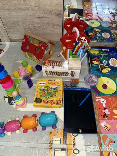 Развивающие игрушки пакетом