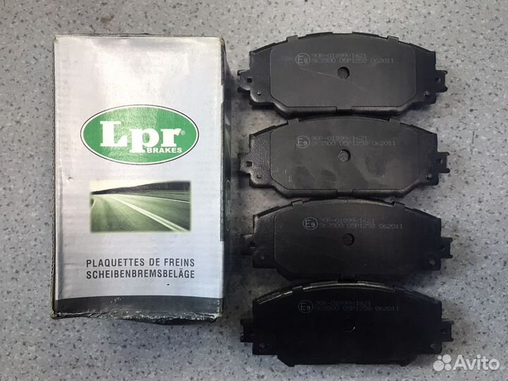 Колодки тормозные перед toyota corolla 150 RAV 4