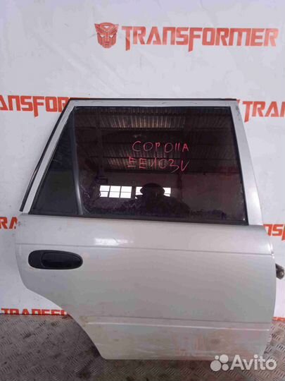 Стекло двери правое заднее Toyota Corolla EE103V