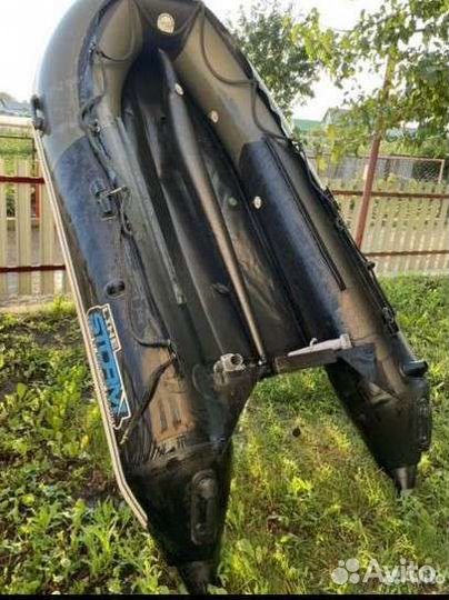 Лодка пвх Stormline Adventure Standard 310