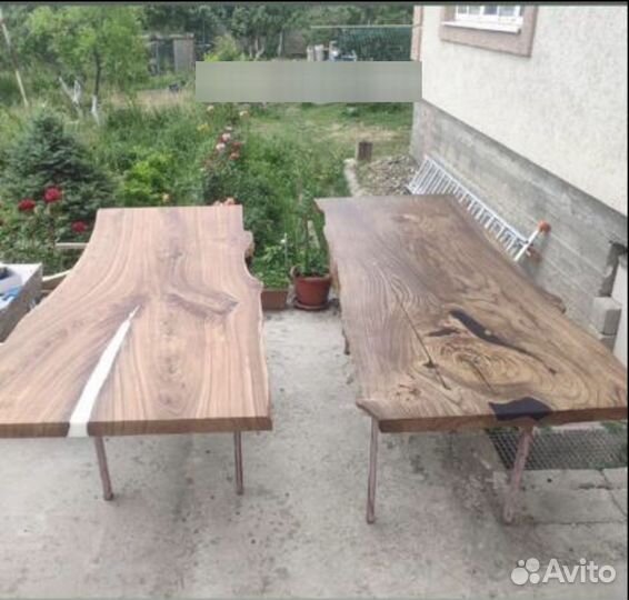 Стол из слэба с эпоксидной смолой