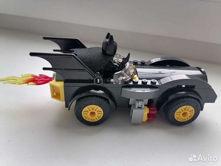 Lego Super Heroes 76180 и The Batman Movie 70902