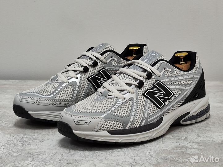 Кроссовки мужские new balance