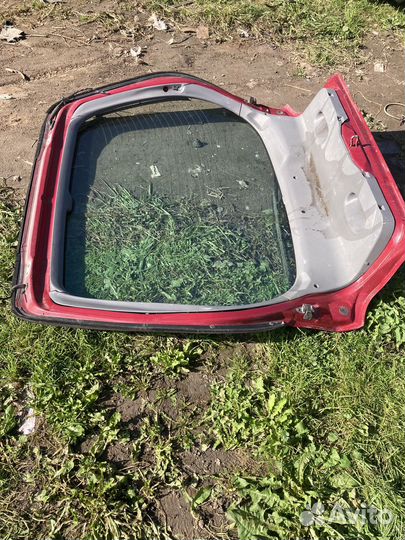 Крышка багажника ford mondeo 1 хэтчбек