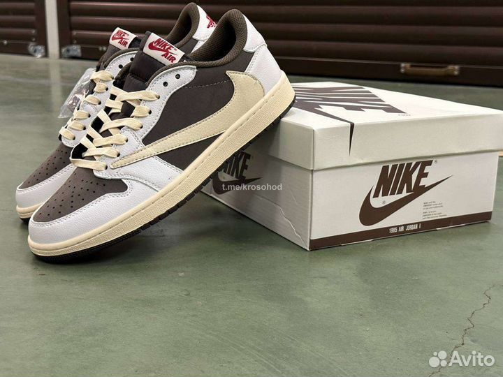 Jordan 1 retro low og sp travis scott