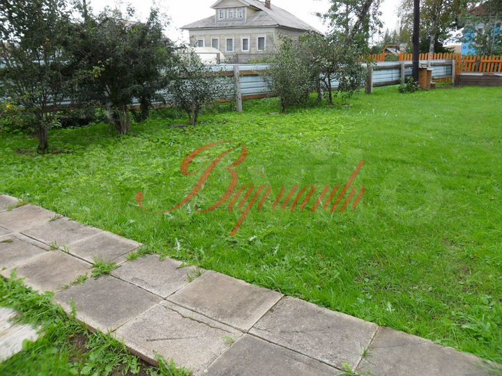 Дом 59,9 м² на участке 11,8 сот.