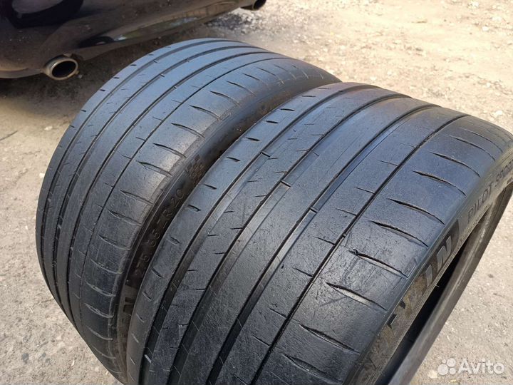 Michelin Pilot Sport 4 S 245/40 R20 и 275/35 R20