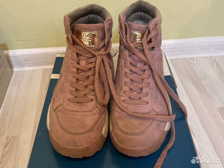 Ботинки для девочки