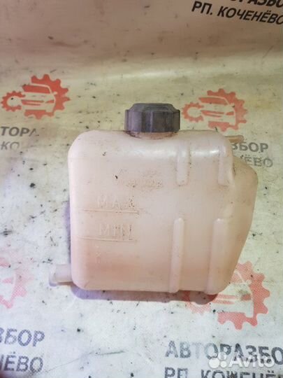 Бачок расширительный Лада Калина
