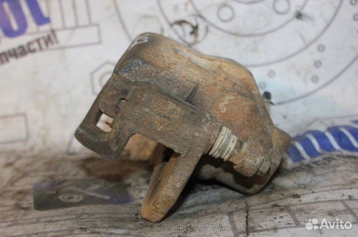 Суппорт передний правый Ssangyong Actyon Sports CJ