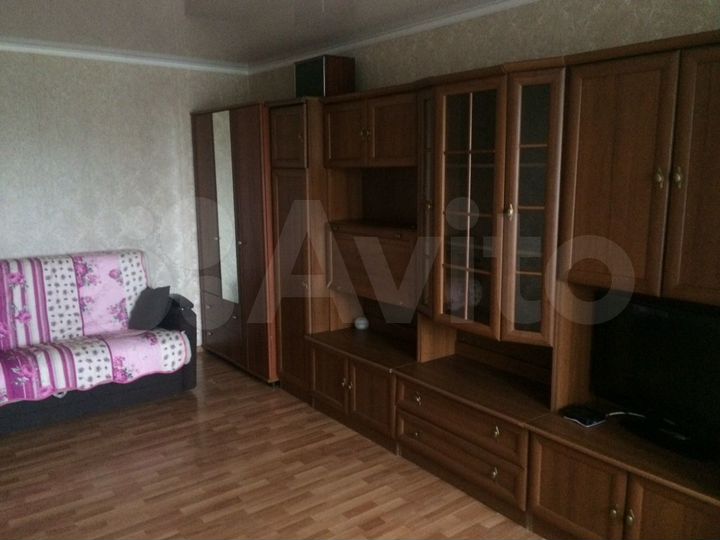 2-к. квартира, 45 м², 4/9 эт.