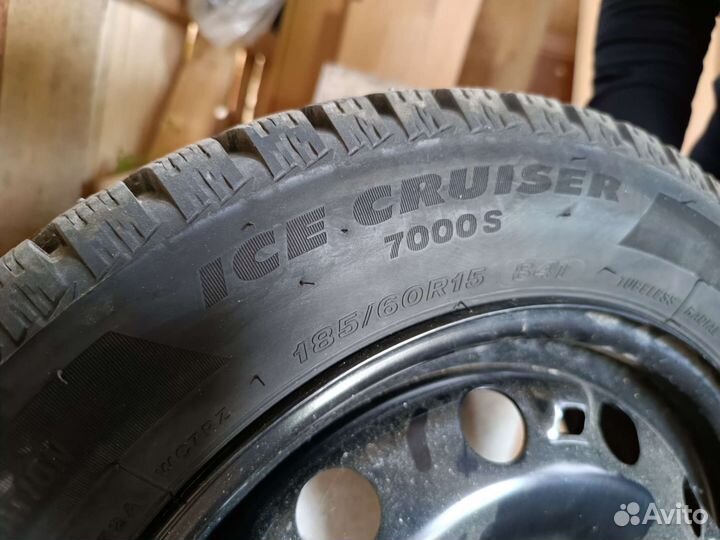 Bridgestone Ice Cruiser 7000S 185/60 R15