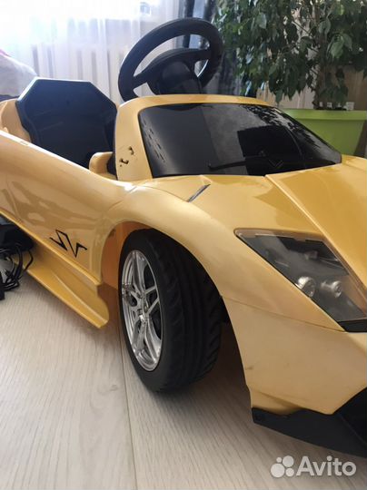 Электромобиль