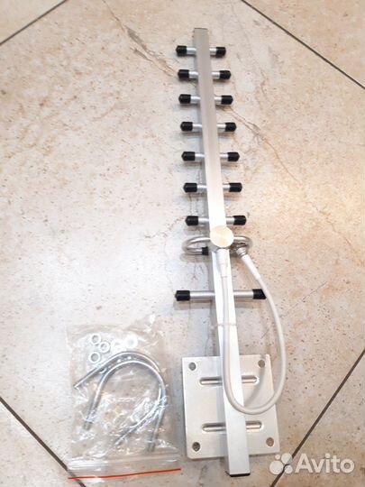 Сотовый усилитель GSM сигнала в наличии