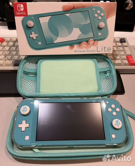 Nintendo switch lite комплект