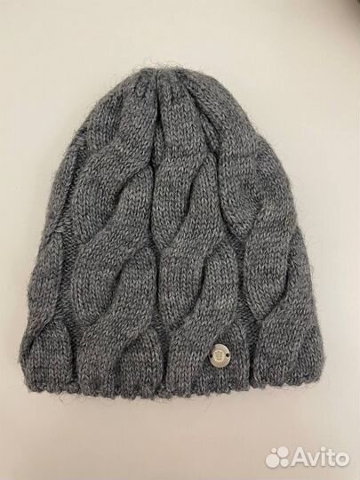 Шапка женская теплая