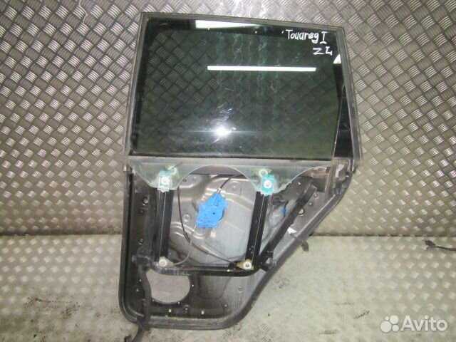 Стеклоподъёмник задний левый Фольксваген Туарег 1