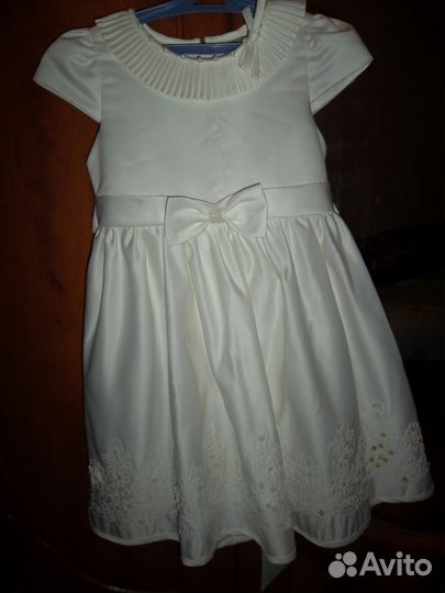 Нарядное платье