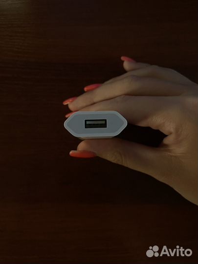 Сетевое зарядное устройство apple