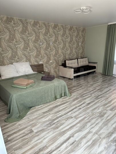 Комната 33 м² в > 9-к., 1/3 эт.