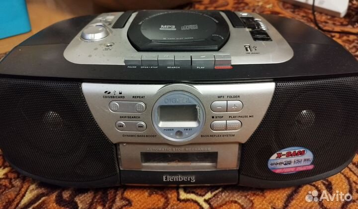 Музыкальный центр,Elenberg CD-135