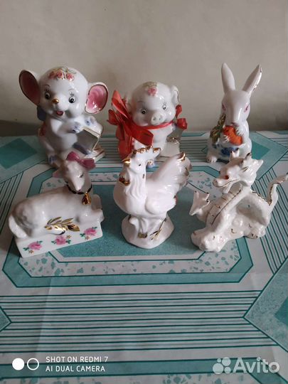 Фарфоровые статуэтки