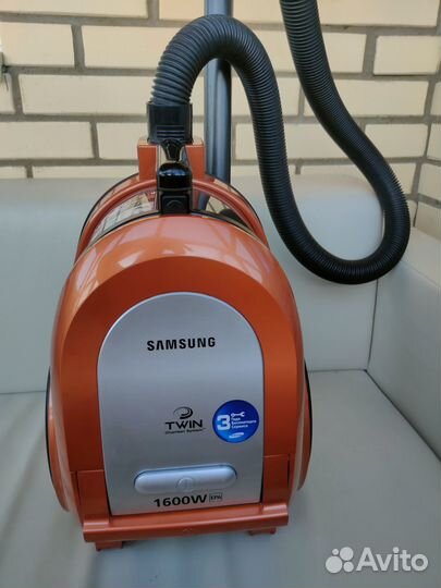 Пылесос samsung SC6520 (1600Вт)