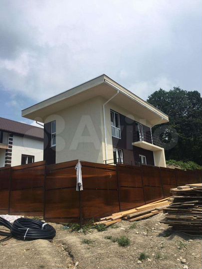 Дом 110 м² на участке 3 сот.