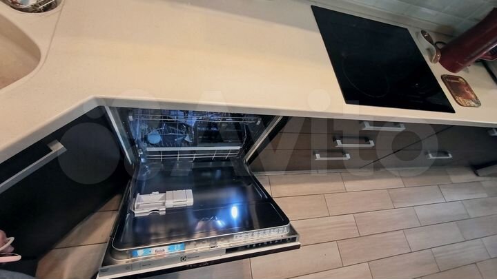 3-к. квартира, 160 м², 3/9 эт.