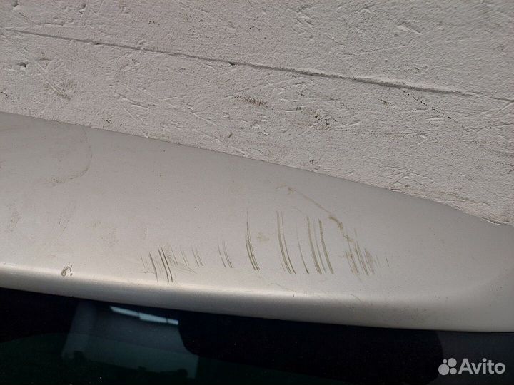 Крышка багажника Peugeot 807
