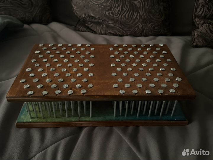 Доска с гвоздями садху