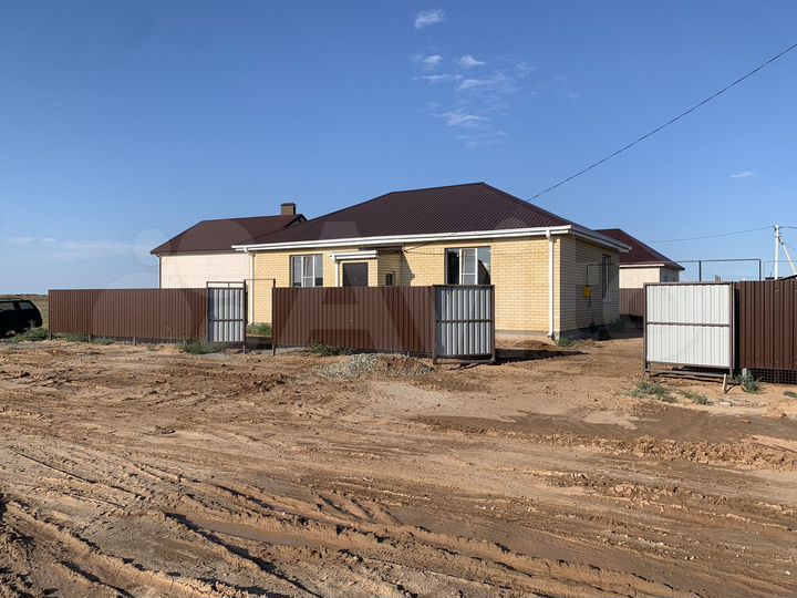 Дом 100 м² на участке 5 сот.