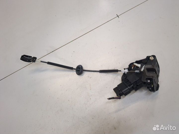 Замок двери Land Rover Discovery 3, 2008