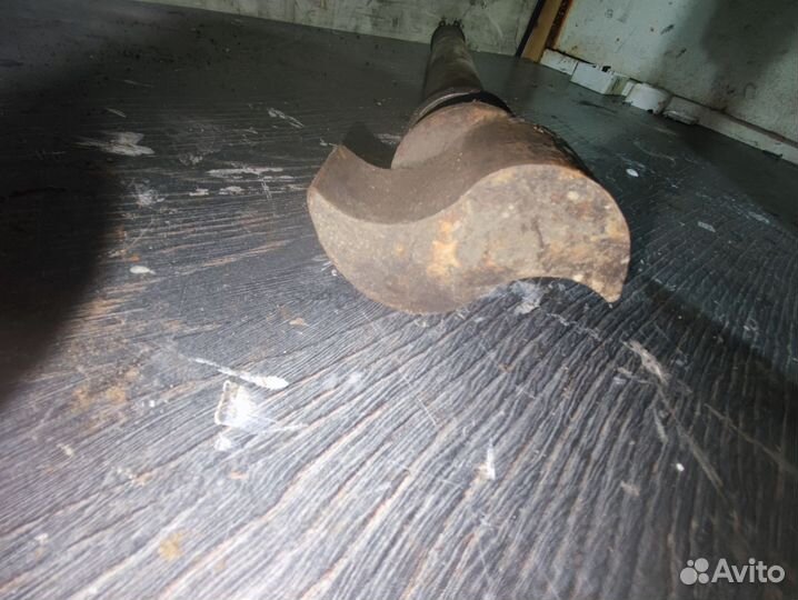 Вал тормозной задний shacman F3000