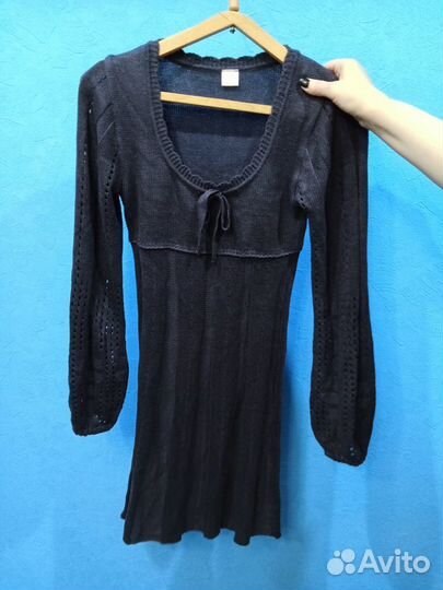 Женское вязаное платье цвет чернильный
