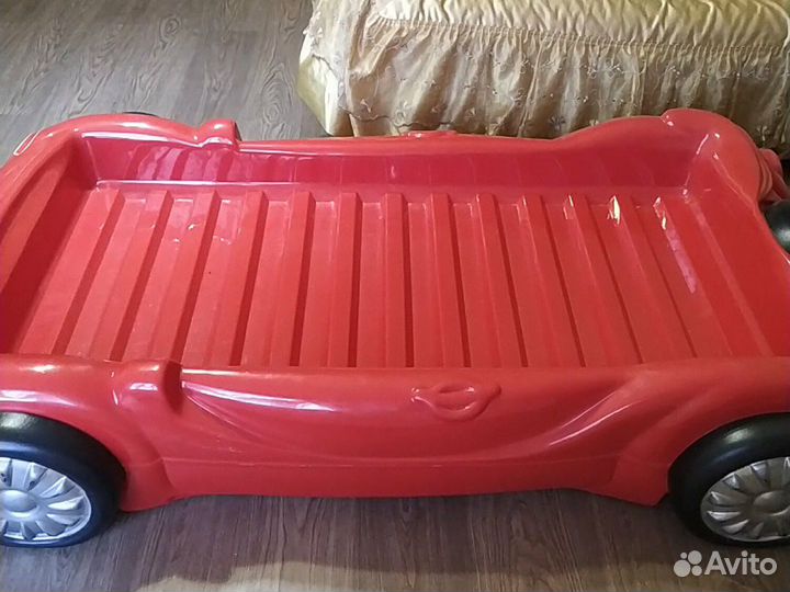 Кровать- машина детская бу