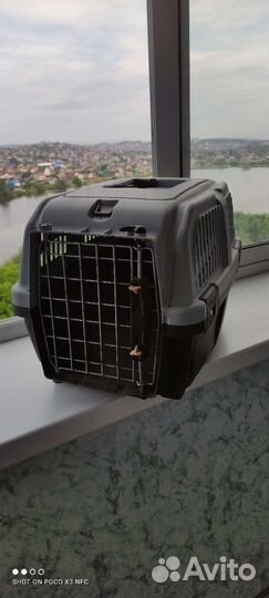 Переноска для кошек и собак